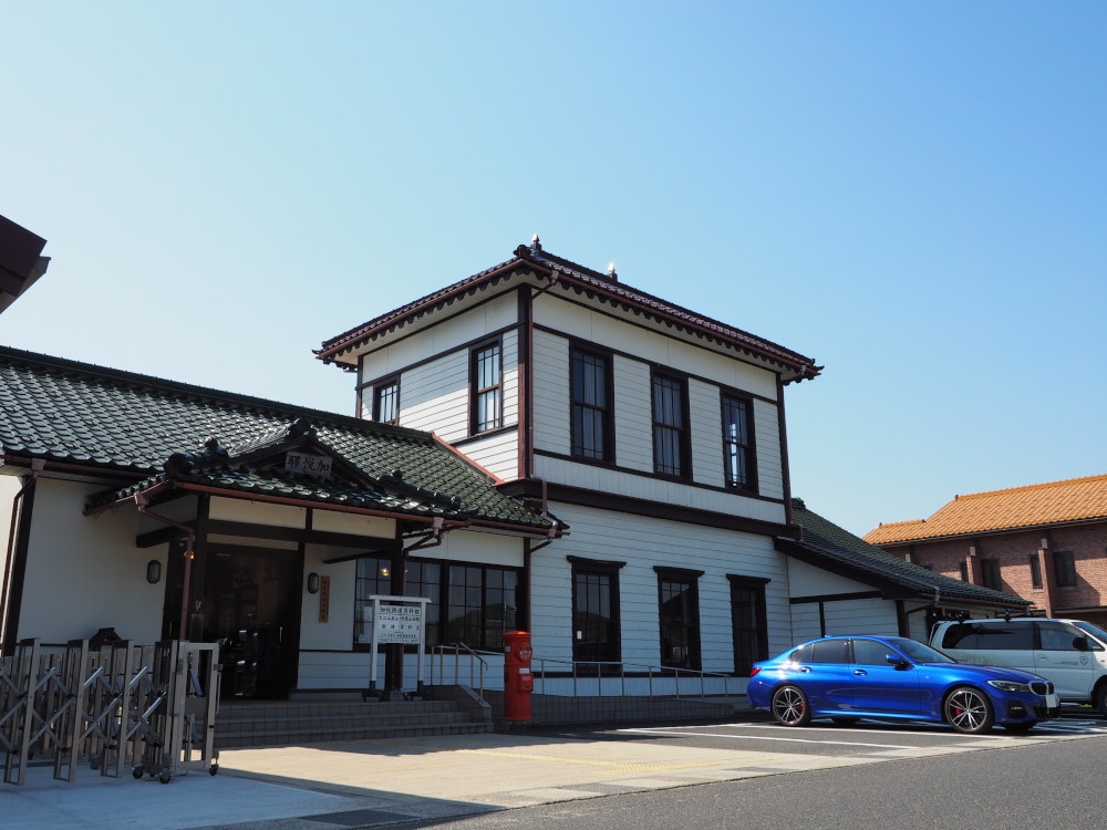 加悦鉄道資料館とBMW