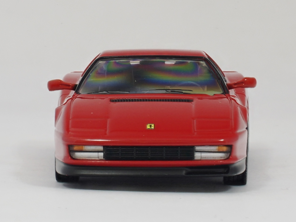 TLV-NEOのフェラーリ・テスタロッサ