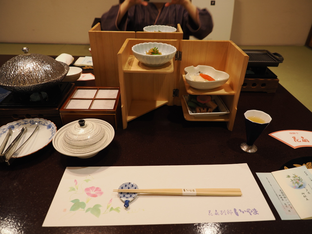別邸いいやまの夕食